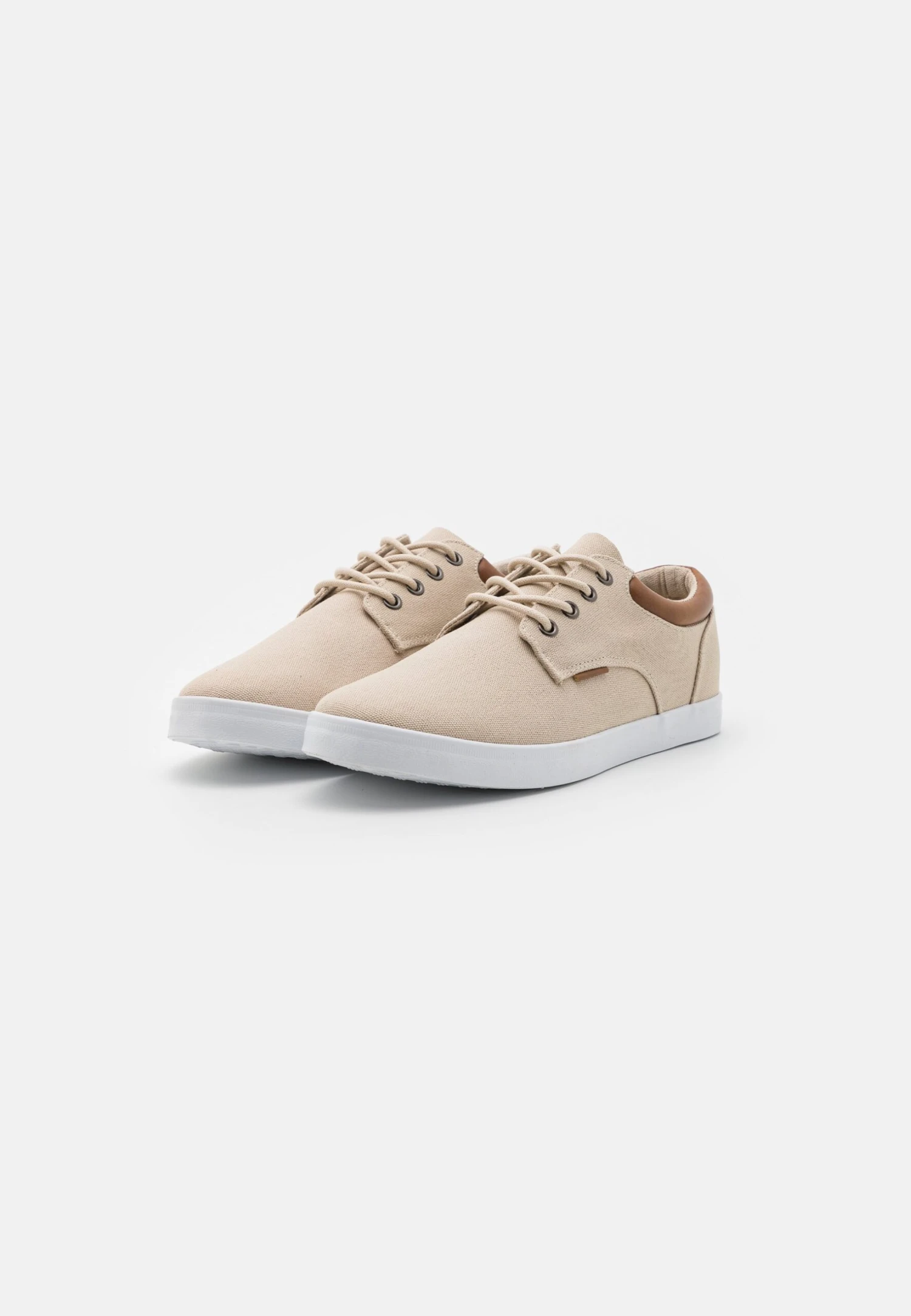 Pier One Unisex - Sneakers Laag - Beige 2 Pier One Unisex - Sneakers Laag - Beige - Afbeelding 2