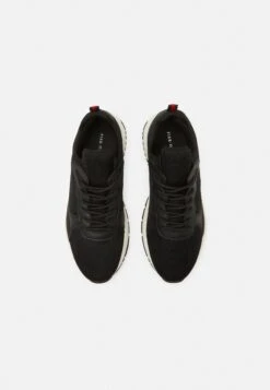 Pier One Unisex - Sneakers Laag - Black/White -mode 1080a7dccd1b41bfb8c11eb2d0bdfeae