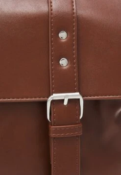 Pier One Schoudertas - Brown 8 Pier One Schoudertas - Brown -mode 13681cf0e15d4e7a880bcd49346bf5a1