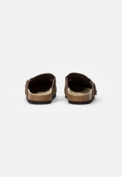 Pier One Leather Unisex - Pantoffels - Brown -mode 18a09b6c3e71439784e427988b058842