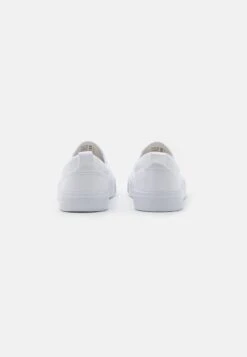 Pier One Unisex - Sneakers Laag - White 8 Pier One Unisex - Sneakers Laag - White -mode 191f01ab84474fccb0e4b333b7cd7402
