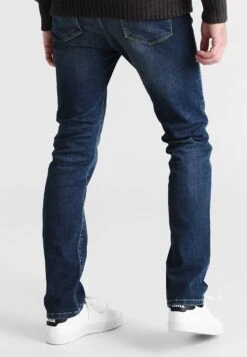 Pier One Straight Leg Jeans - Washed Dark Blue 7 Pier One Straight Leg Jeans - Washed Dark Blue -mode 19f71c5aa23e4aee8fbafd64cafceb95