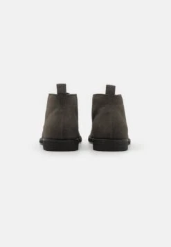 Pier One Unisex - Sportieve Veterschoenen - Grey 8 Pier One Unisex - Sportieve Veterschoenen - Grey -mode 1a69c3b5a7ed49d2869b1ff1aeeb8355