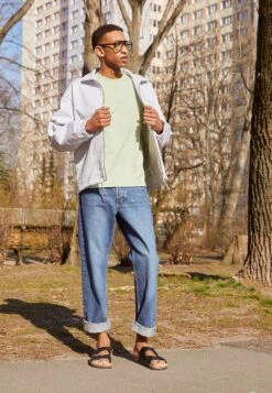 Pier One Unisex - Pantoffels - Black -mode 21323aaf96c24ccbb412a95ef516eddd