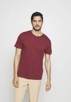 Pier One 5 Pack - T-Shirt Basic - White/Black/Bordeaux -mode 2fc714c658264236bc60bc890a8bf788