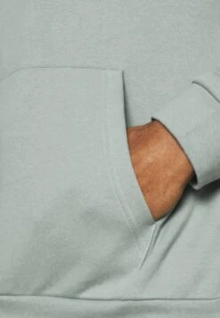 Pier One 2 Pack - Hoodie - Black/Green -mode 42ae1717e5f74ed19fa71eda943ea2db