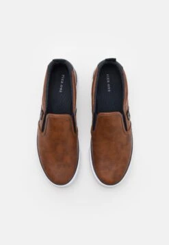 Pier One Unisex - Sneakers Laag - Cognac -mode 460ddb3d844e4278af49e76064f51088