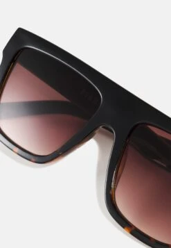 Pier One Unisex - Zonnebril -Brown -mode 49438c273d504b76beb754bc5e5ede3a