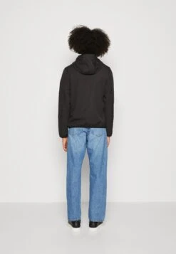 Pier One Regenjas - Black -mode 4e357a4c9dc64463935acb495187a2e8