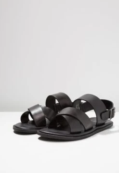 Pier One Sandalen - Black -mode 636ea7102eae4319abfae8bd7f39ebf0