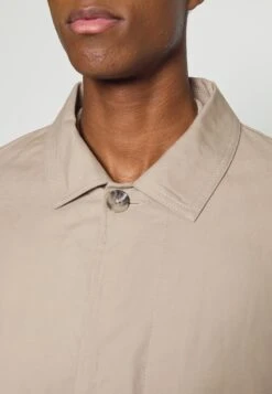 Pier One Commuter Coat- Halflange Jas - Tan -mode 64e4c0abaebf41b497d5537b02c36b22