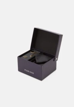 Pier One Set - Pochet - Black -mode 694a847acb5d4452be025fc6f3dd0a29