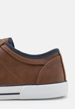 Pier One Unisex - Sneakers Laag - 708 -mode 6cb9961057c1485da074209b854ade4a