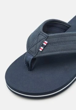 Pier One Teensandalen - Dark Blue 11 Pier One Teensandalen - Dark Blue -mode 97e039aa04ab4ef9ae29caf52ea2f64f