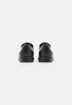 Pier One Unisex - Sportieve Veterschoenen - Black 8 Pier One Unisex - Sportieve Veterschoenen - Black -mode a124d672b6ac4c629922d686c22cad66