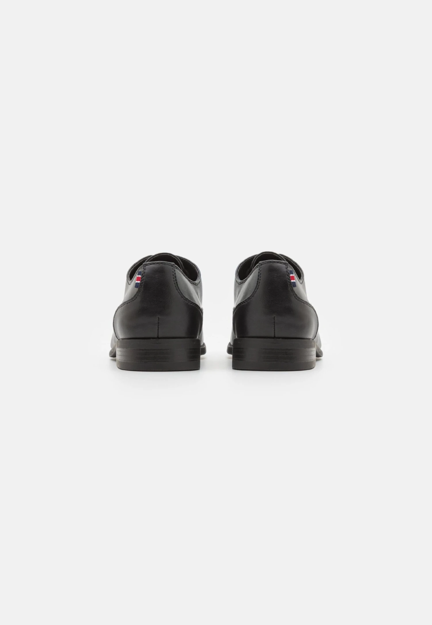 Pier One Unisex - Sportieve Veterschoenen - Black 3 Pier One Unisex - Sportieve Veterschoenen - Black - Afbeelding 3