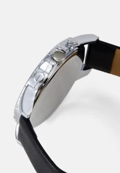 Pier One Horloge - Black/Silver-Coloured 8 Pier One Horloge - Black/Silver-Coloured -mode a405f32d91574594bfe0eb57bcbec044