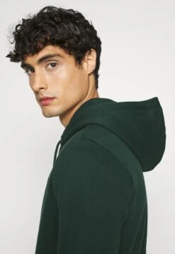 Pier One Hoodie - Dark Green 9 Pier One Hoodie - Dark Green -mode afaf572e90f548dcab61d8de1246835b