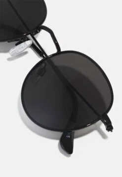 Pier One Unisex - Zonnebril - Black -mode b469387762a7426f92df5455a51969cc