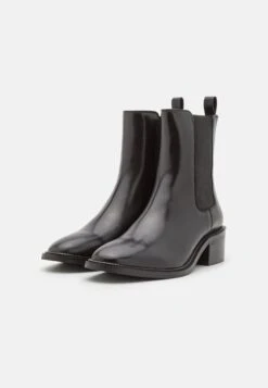 Pier One Leather- Korte Laarzen - Black -mode b7042fecf6ff42c1a440708ce3e55e9e