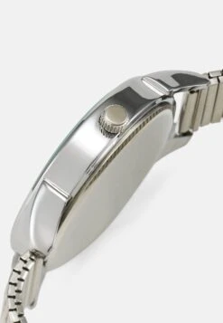 Pier One Horloge - Silver-Coloured -mode ba15943ab9fb42e0a60b0c7549c60f67