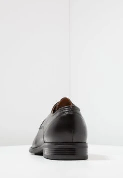 Pier One Leather - Veterschoenen - Black 12 Pier One Leather - Veterschoenen - Black -mode c2d680b2a8c54540a2822fc3256389d3