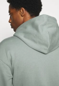 Pier One 2 Pack - Hoodie - Black/Green -mode ceb870e6e1a5401494c6672b152d220e