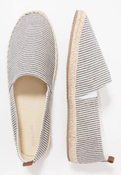 Pier One Rena Espadrille Unisex - Espadrilles - White/Blue -mode cf36b3a120304b8ca2a7c4aab8305f1b