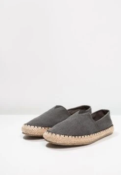 Pier One Espadrilles - Grey 8 Pier One Espadrilles - Grey -mode d3f6d93cf6a84c038fa1e85511b70aa4