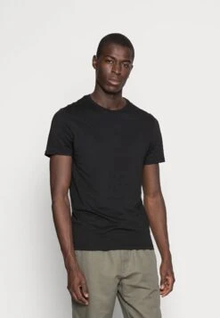 mode -mode d82d632547ef44e5ac531b38c46d17c5