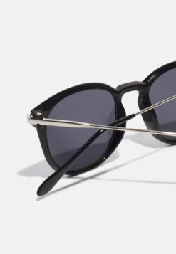 Pier One Zonnebril - Black -mode e1238979fc144555bfd451a98b4e6bbf