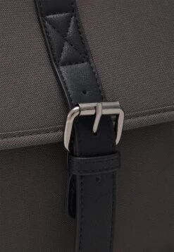 Pier One Schoudertas - Grey -mode e9121233f5ce4ad7aeae6b296962bc75