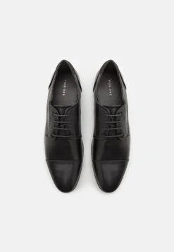 Pier One Sportieve Veterschoenen - Black -mode ef0fc401d5e2487cad1a6e410a288702