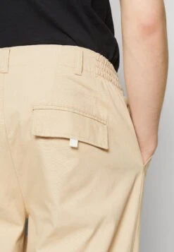 Pier One Broek - Off-White -mode f57bf42c9e2c4201af70c04a94666a6e