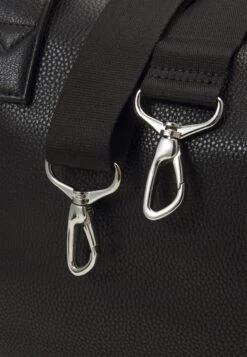 Pier One Unisex - Weekendtas - Black 10 Pier One Unisex - Weekendtas - Black -mode f897dbe16f394747bbcb912b9902dfc5